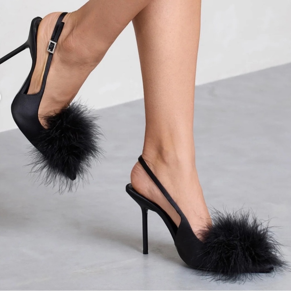 NWT Club L London Slingback Heels